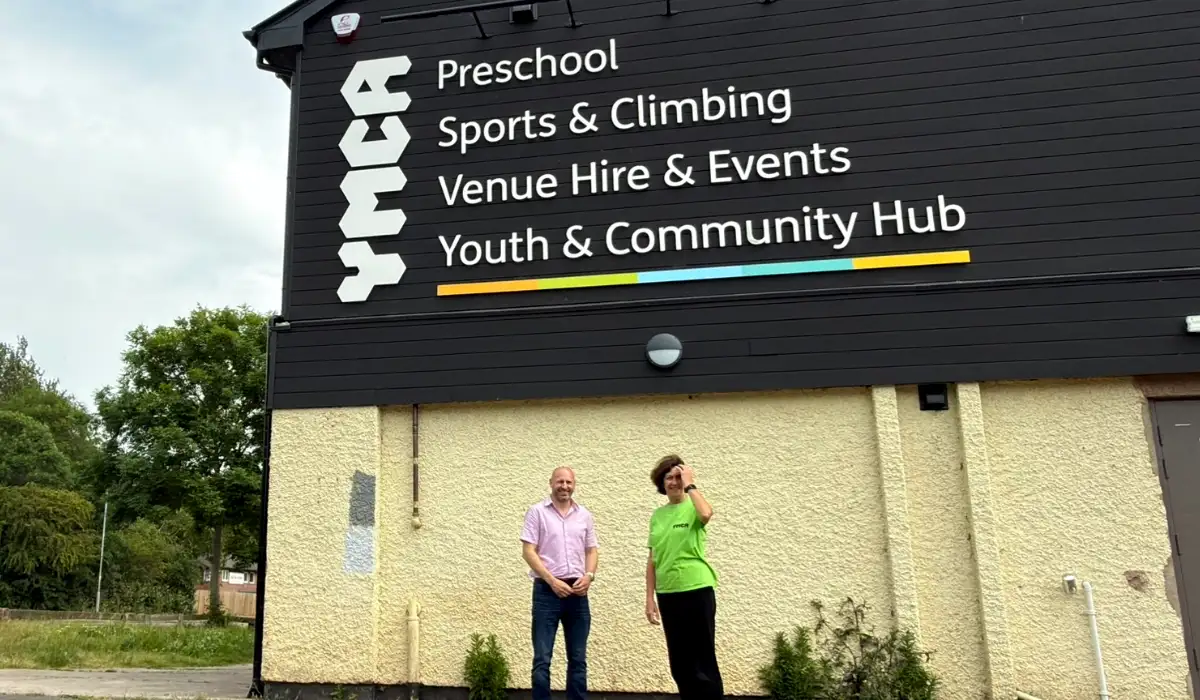blog-marathon-paul-june1 paul and clare outside ymca